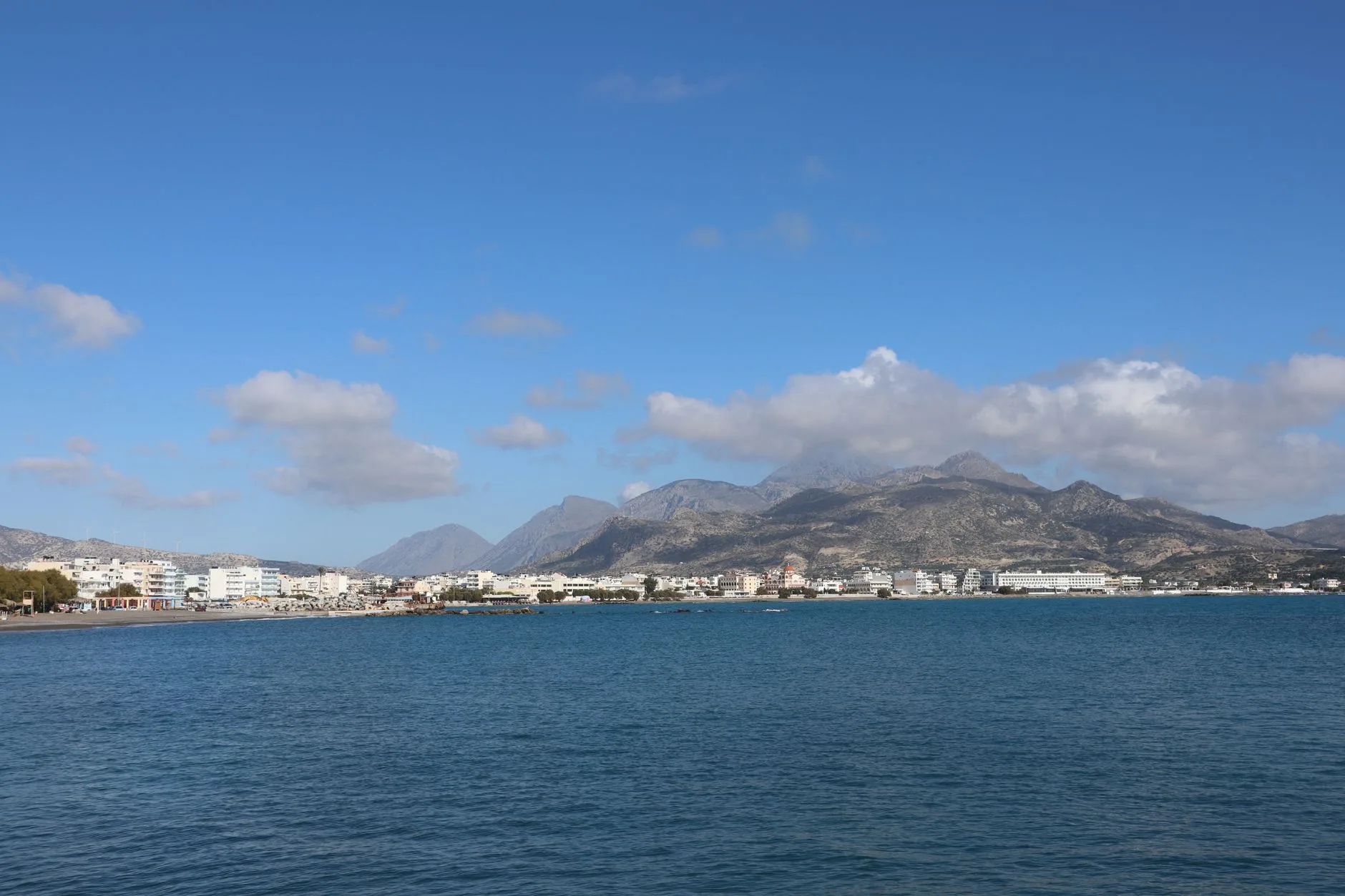 ️ Les quartiers de Ierapetra : lequel choisir ?