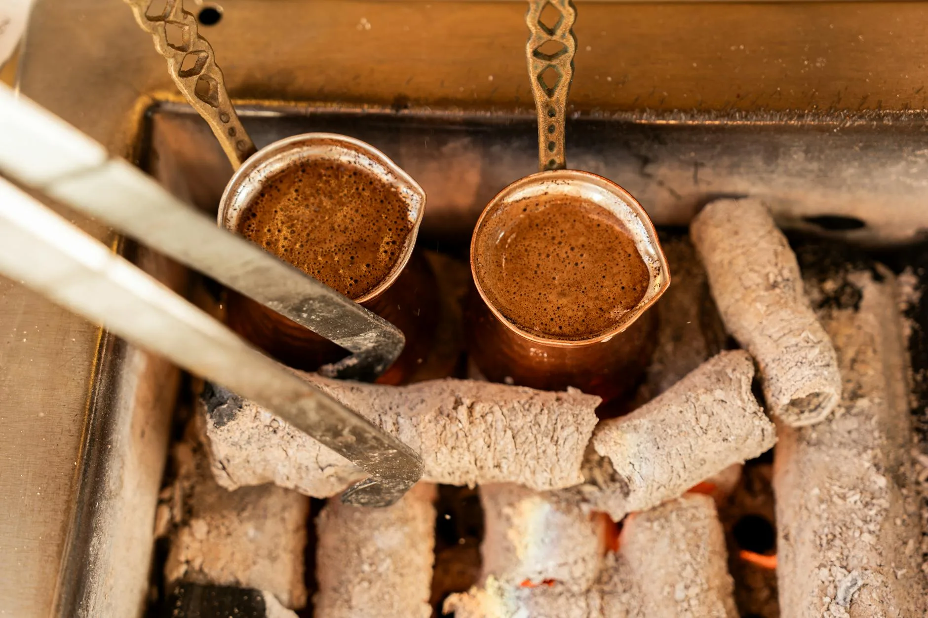 Les kafénia et bars à raki